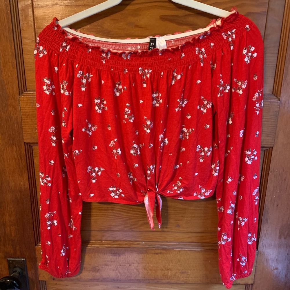 Off-the-shoulder Long Sleeve Top